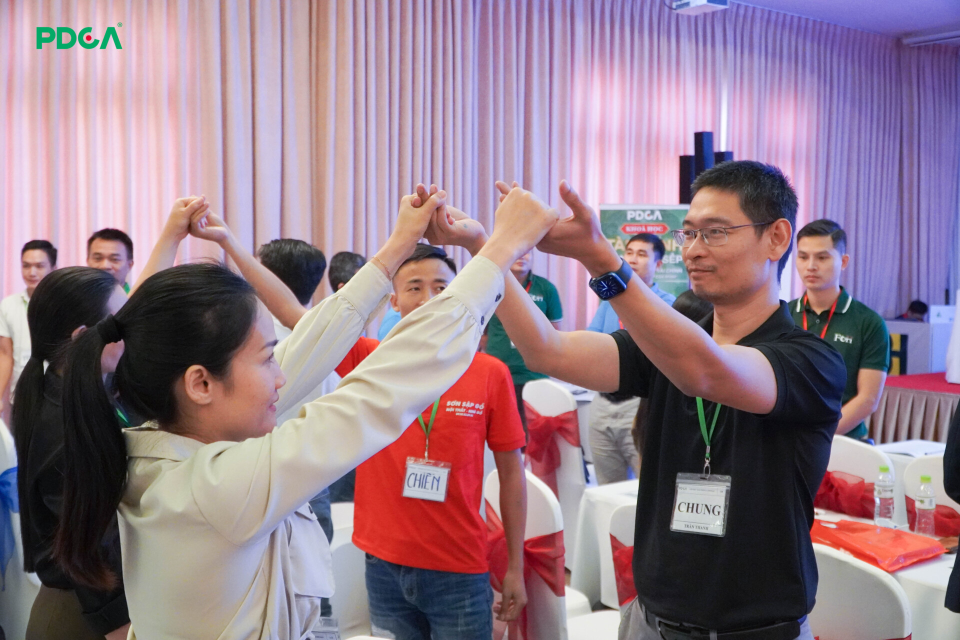 Thắm tình đồng đội tại khóa học 